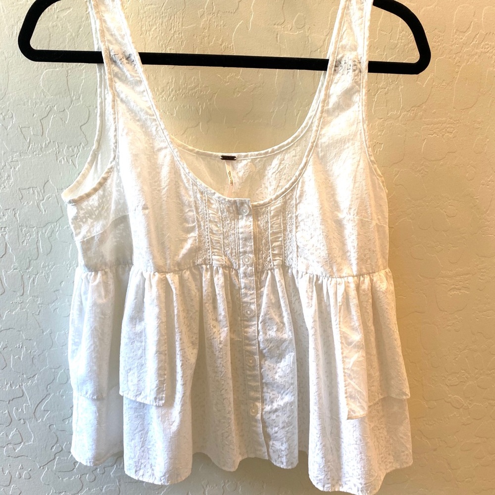 Free People Flowy Tanktop - Size S